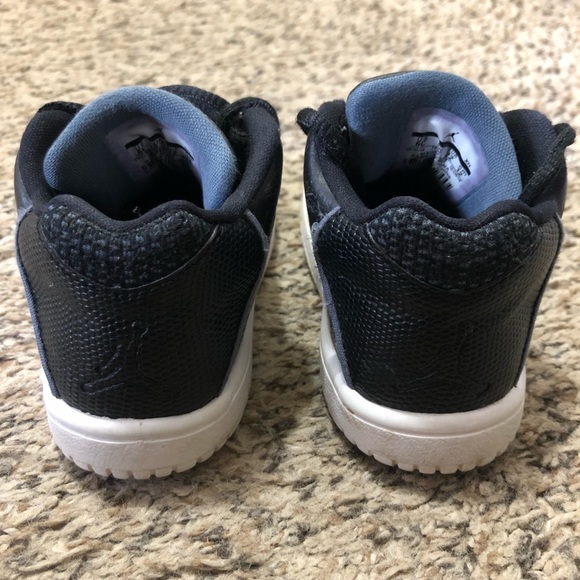 Little Checkered Jordan’s - Picture 3 of 8